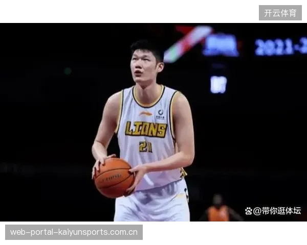 胡金秋以联盟顶级个人贡献值领衔一阵，其高效进攻成为广厦常规赛基石